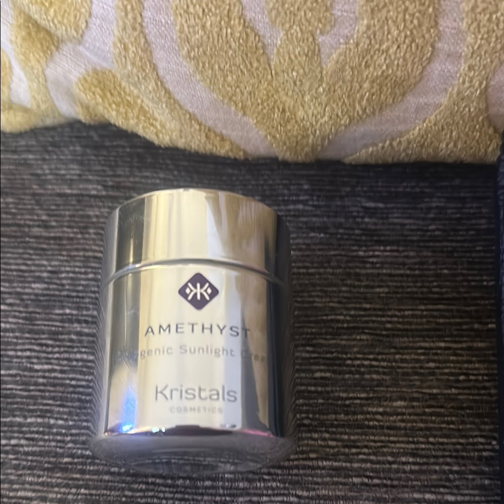 Amethyst Sunlight Cream - Silver